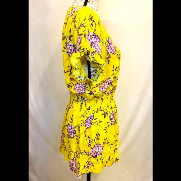 Staccato Yellow Surplice Smocked Waist Floral  Print Blouse - Picture 3 of 16